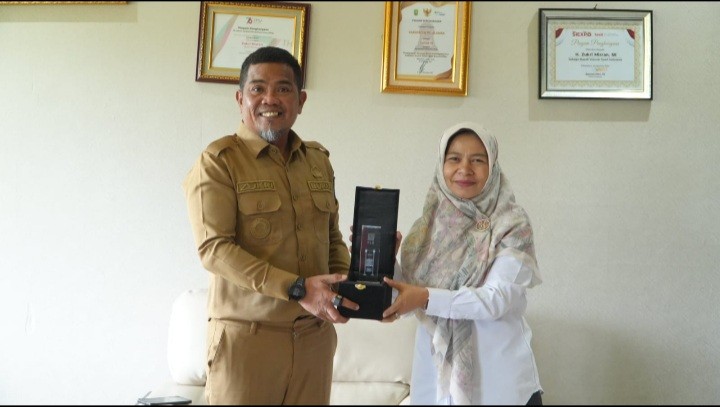 Komitmen Pemkab Pelalawan Capai Rasio Elektrifikasi 100 Persen